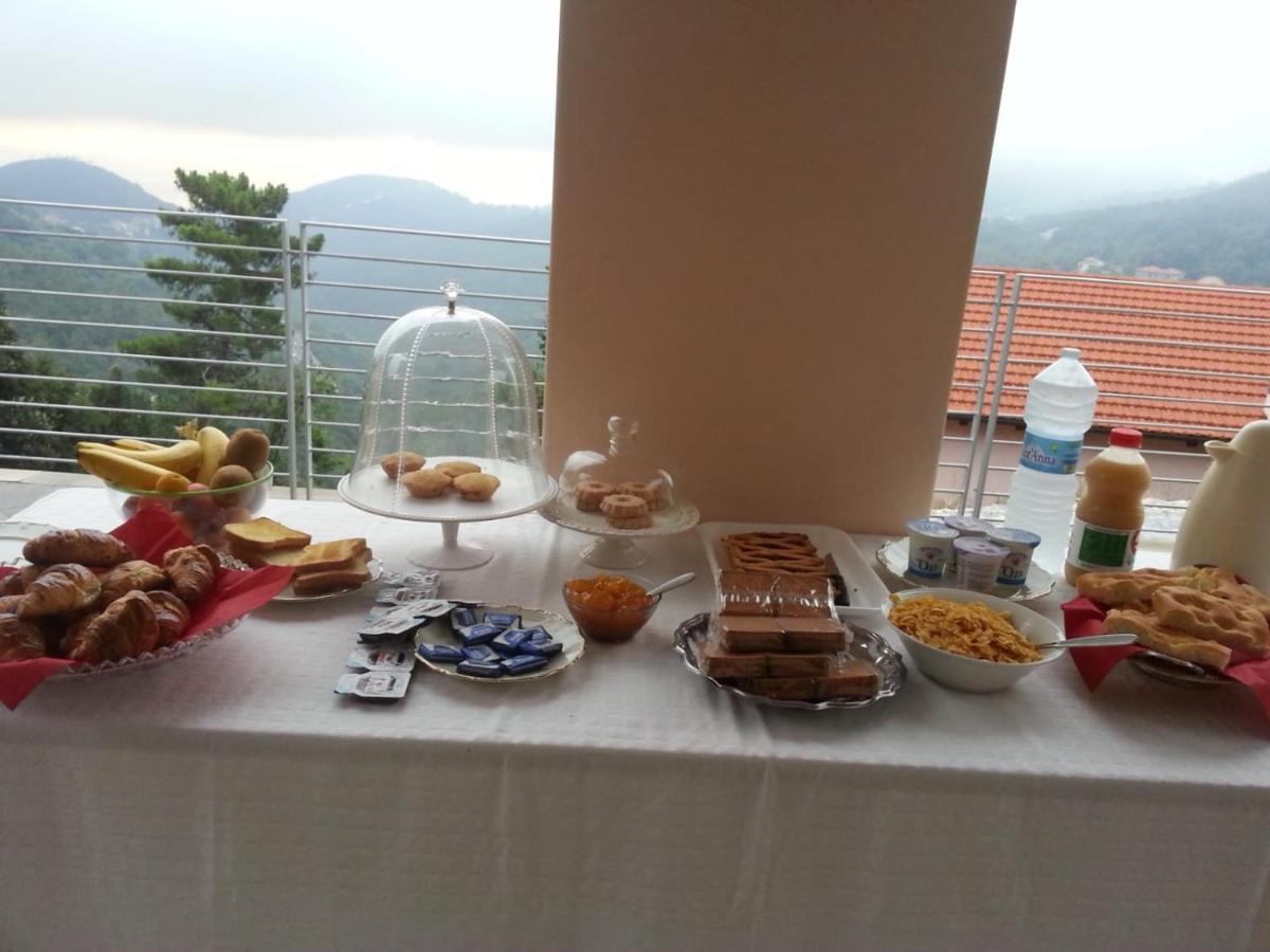 Suite Con Vista Vezzi Portio Exterior photo