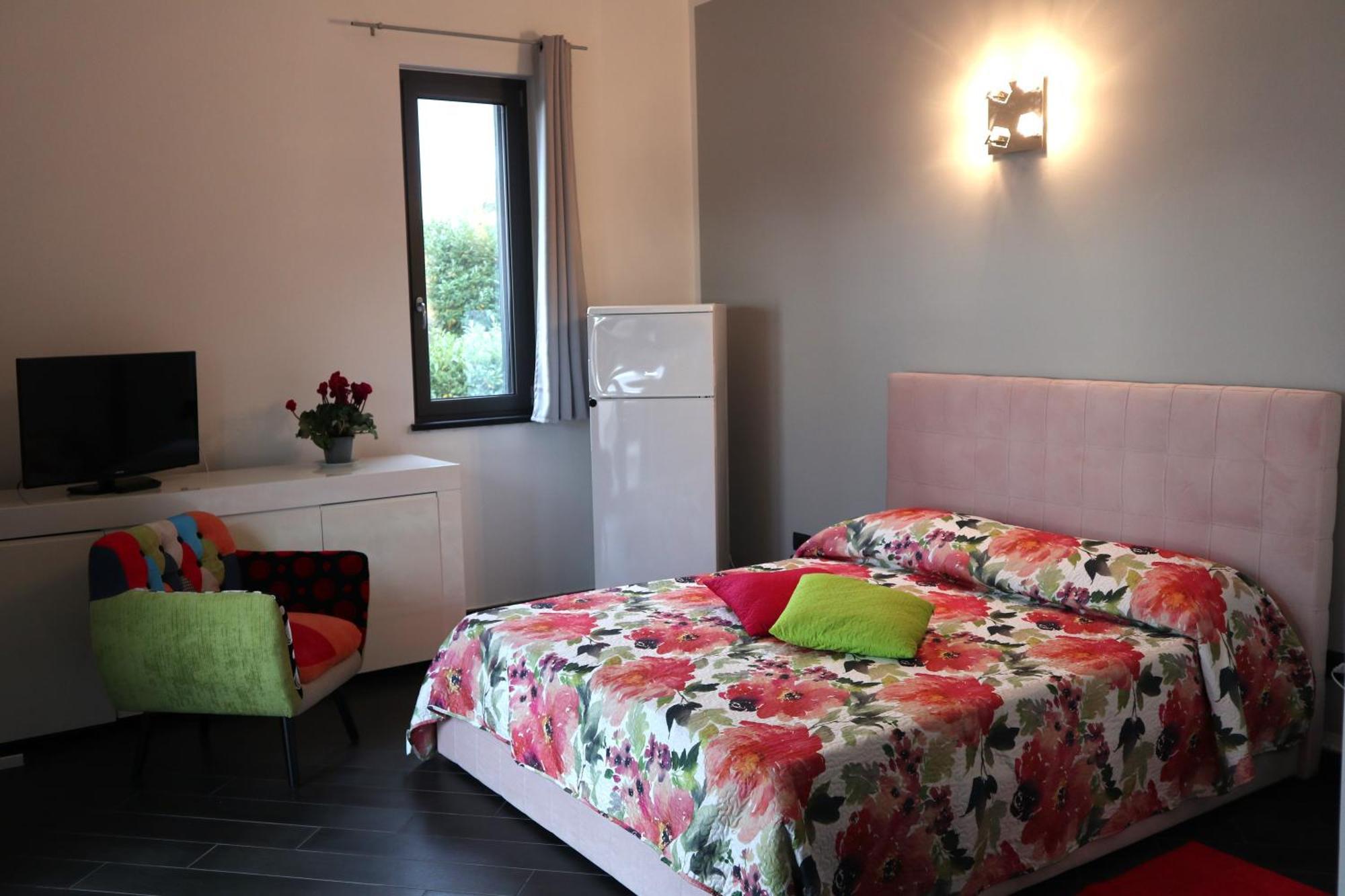 Suite Con Vista Vezzi Portio Exterior photo