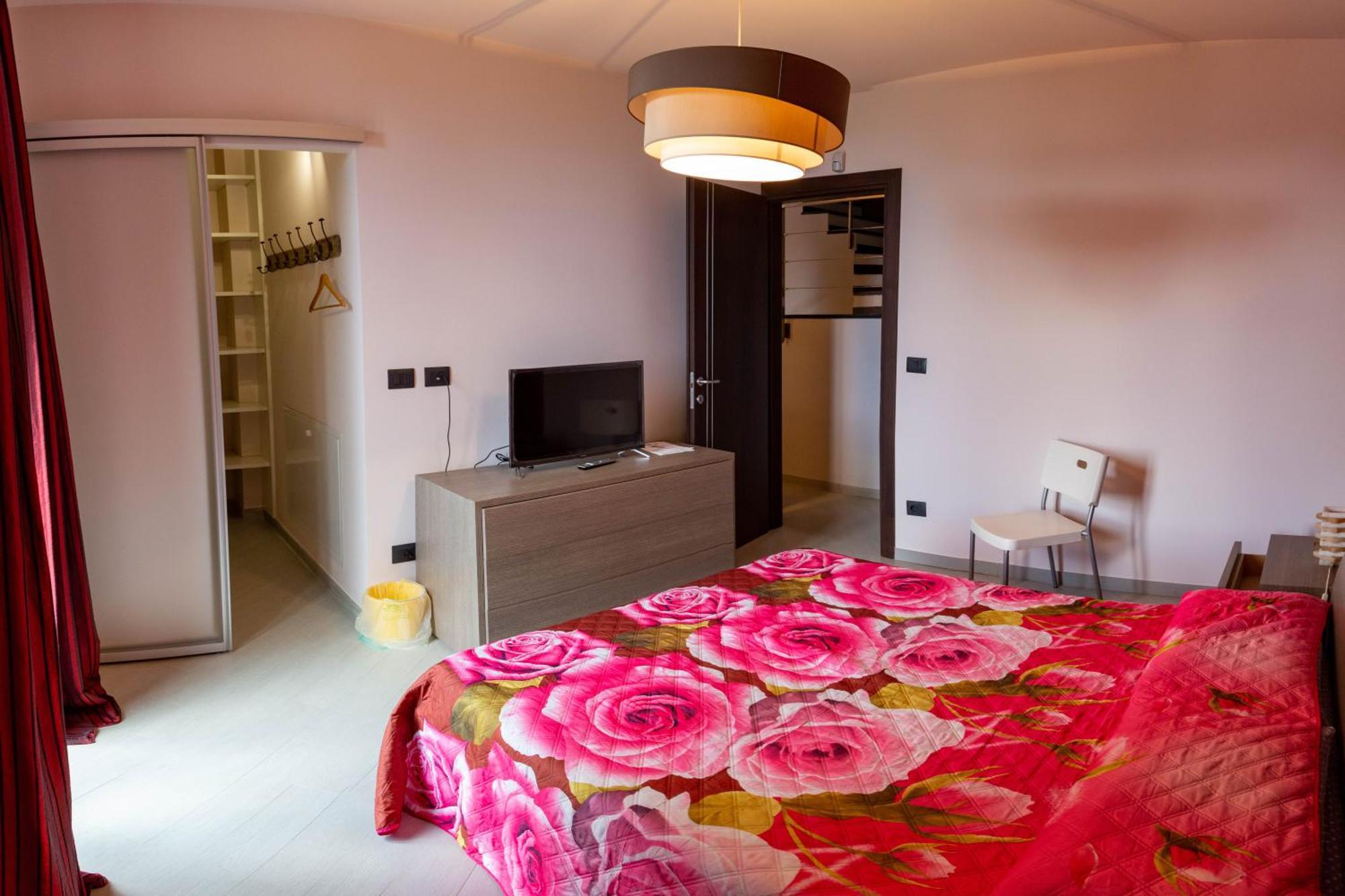 Suite Con Vista Vezzi Portio Exterior photo
