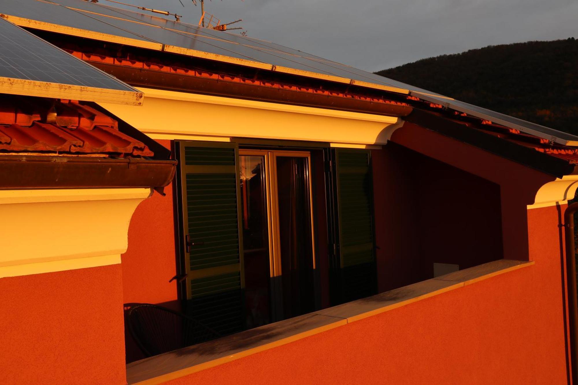 Suite Con Vista Vezzi Portio Exterior photo